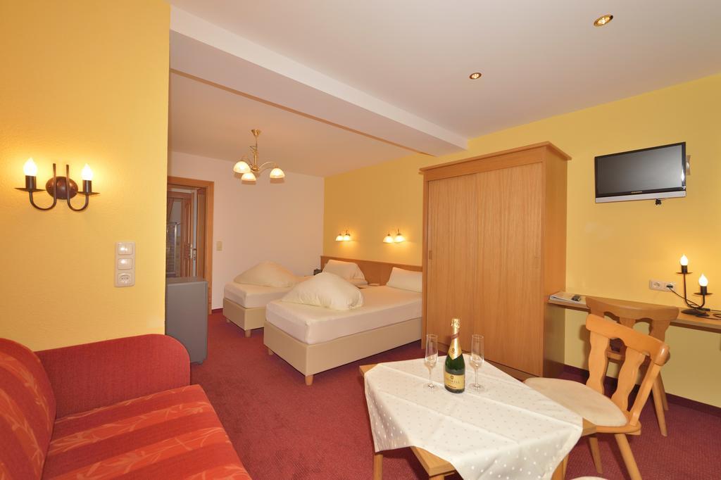 Garni Viktoria Hotel 3*